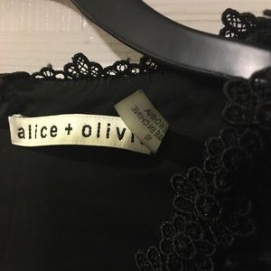 ALICE + OLIVIA SLEEVELESS LACE BLACK DRESS
